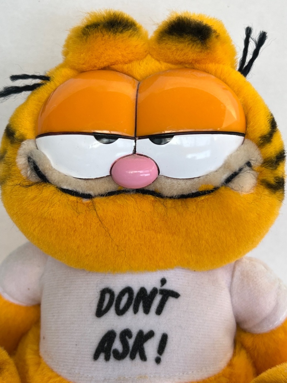 Garfield Plush Vintage Don't Ask 1981 Sitting Plush 8 1/2" Tall New w. Tag